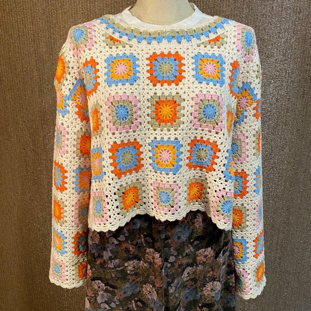 Sincerley Jules Boho Granny Square Cropped Cotton Sweater sz: M-L